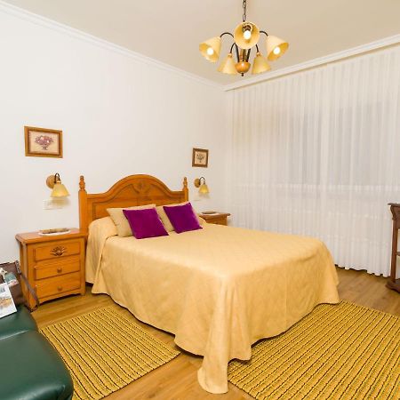 Alojamientos Garden Ribadeo Szoba fotó